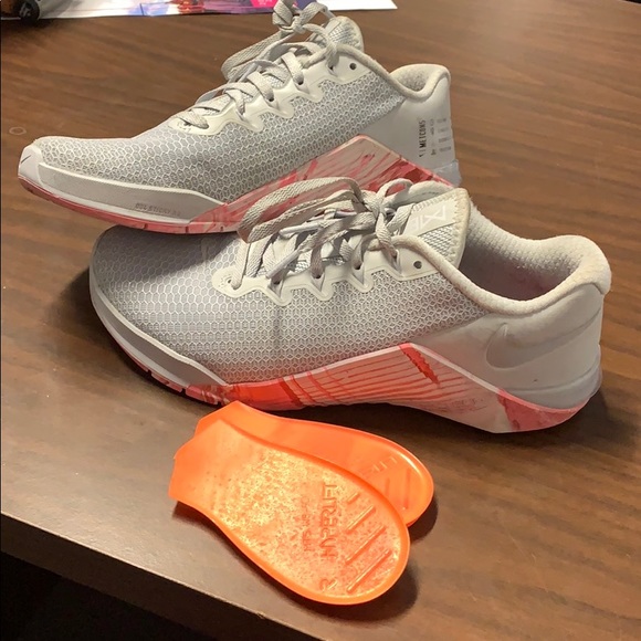 Nike Womens Metcon 5 Nike Womens Metcon 5